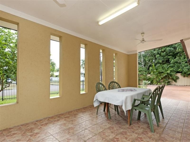 6 Brayshaw Crescent, Millner NT 0810