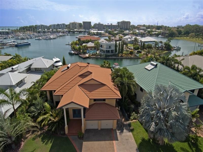68 Cullen Bay Crescent, Cullen Bay NT 0820