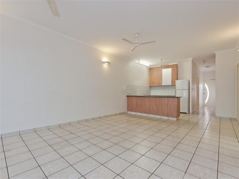 9/2 Beagle Street, Larrakeyah NT 0820