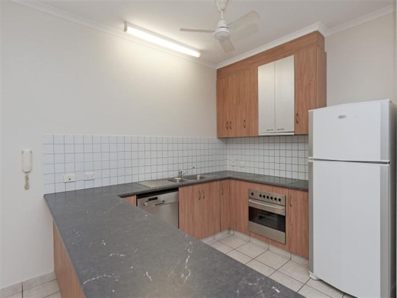 9/2 Beagle Street, Larrakeyah NT 0820