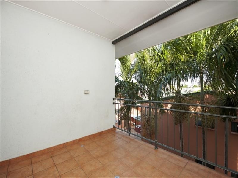 9/2 Beagle Street, Larrakeyah NT 0820