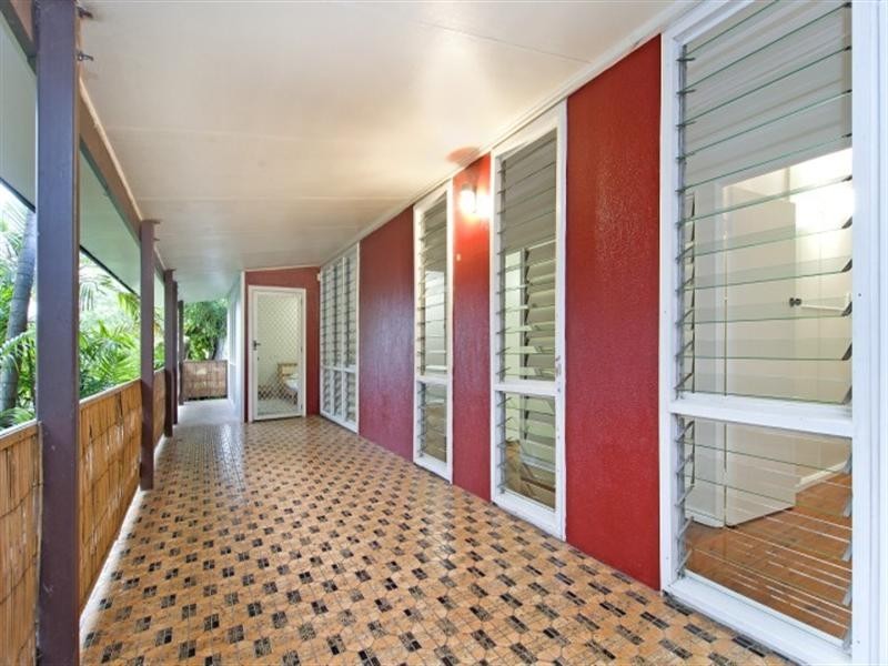 8 Cooper Street, Fannie Bay NT 0820