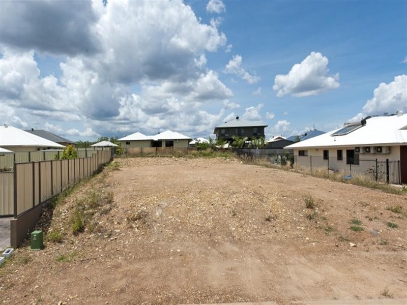 14 Bowrey Crescent, Farrar NT 0830