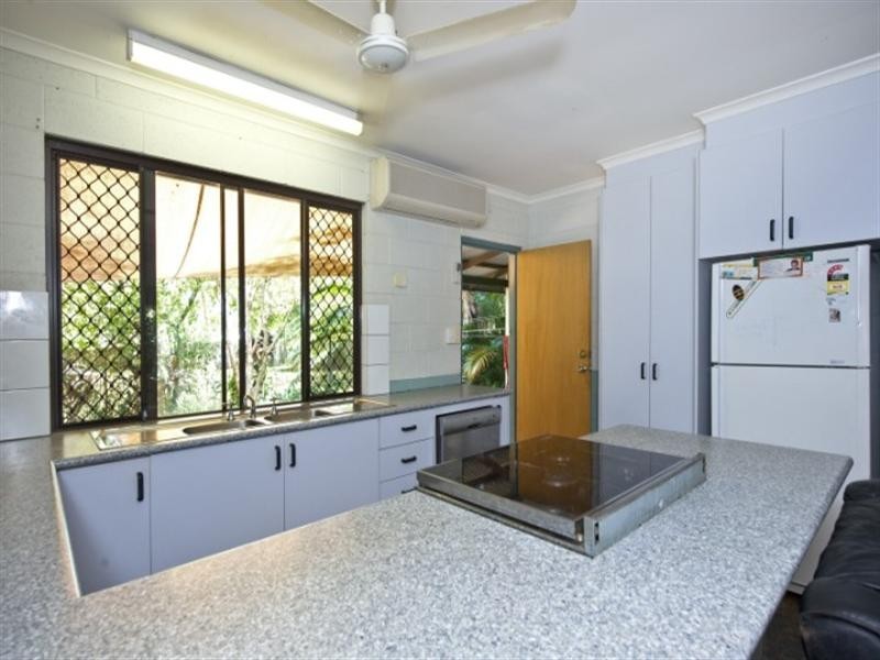 6 Sextant Court, Woodroffe NT 0830