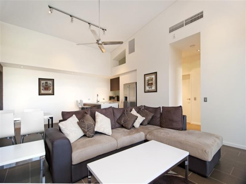 238/19B Kitchener Drive, Darwin NT 0800