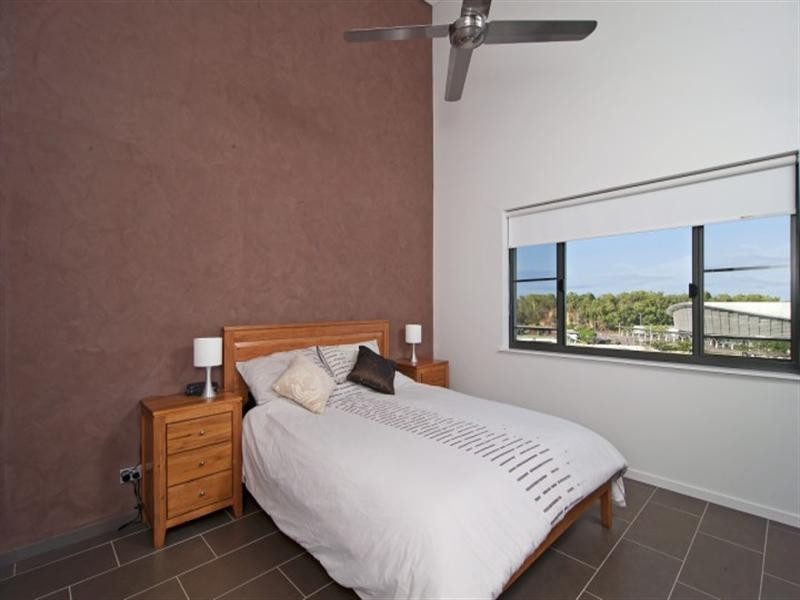 238/19B Kitchener Drive, Darwin NT 0800
