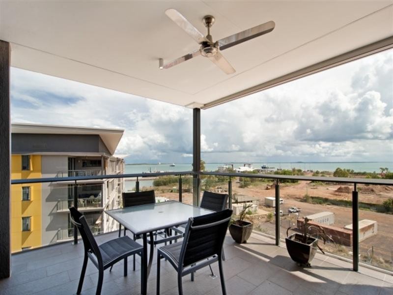 128/19B Kitchener Drive, Darwin NT 0800