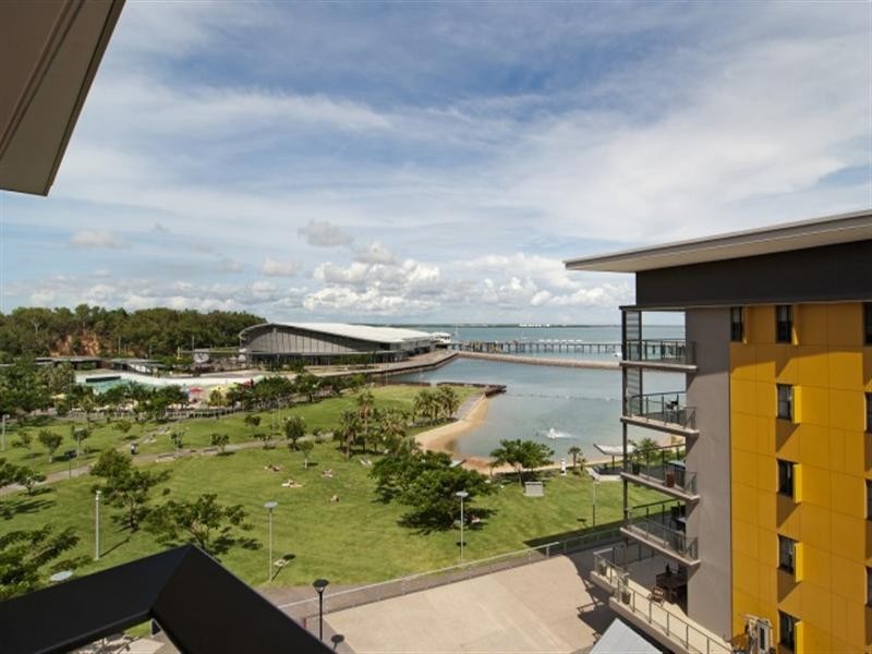 128/19B Kitchener Drive, Darwin NT 0800