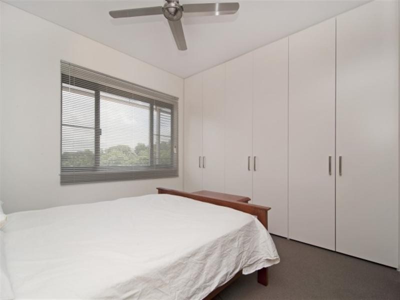 128/19B Kitchener Drive, Darwin NT 0800