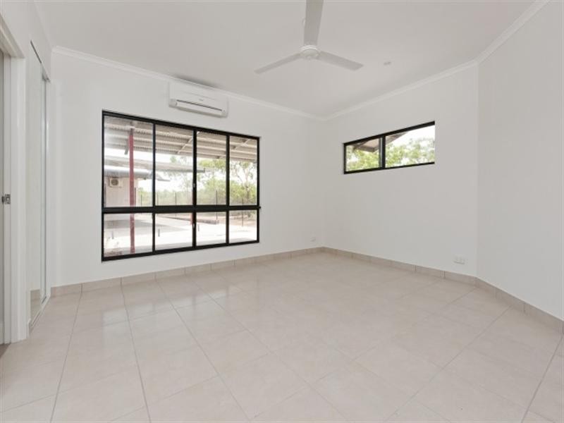 2/14 Duwun Road, Rosebery NT 0832