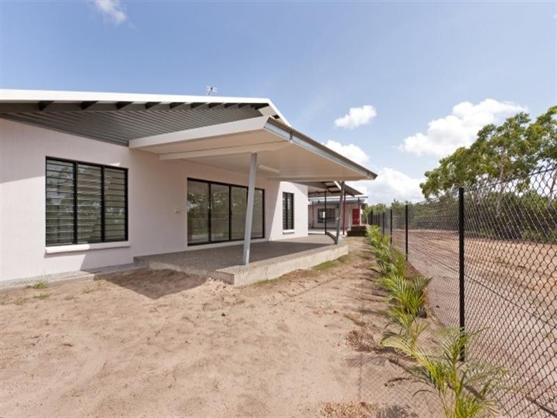 2/14 Duwun Road, Rosebery NT 0832