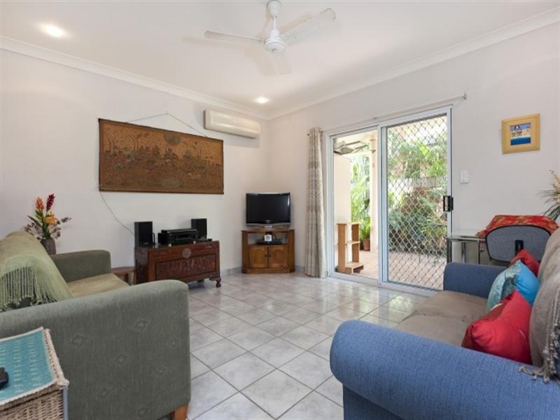 4/15 Sovereign Circuit, Coconut Grove NT 0810