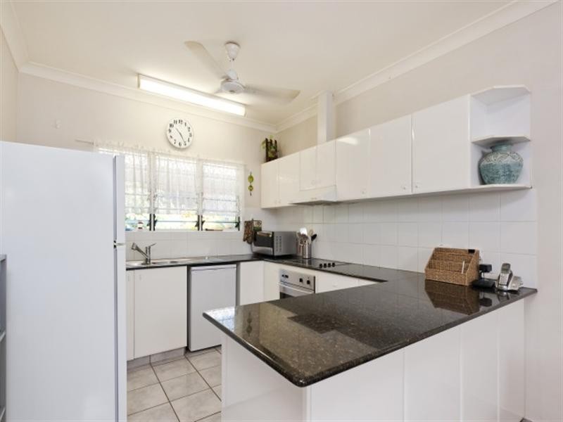4/15 Sovereign Circuit, Coconut Grove NT 0810