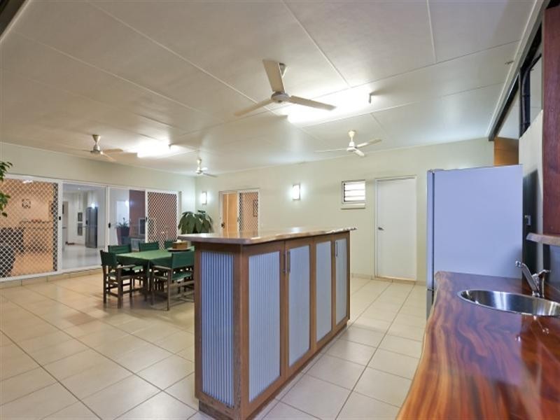 14 Musgrave Crescent, Coconut Grove NT 0810