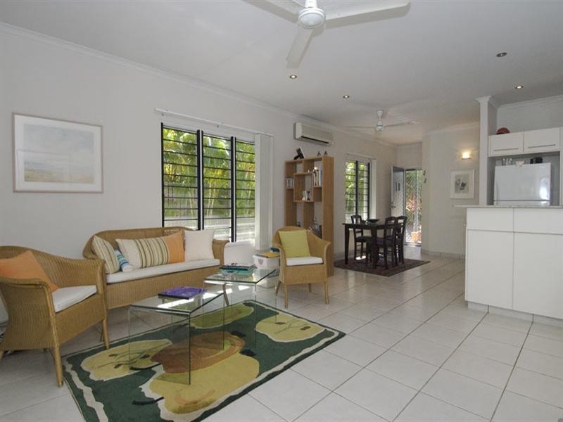 1/10 Sovereign Circuit, Coconut Grove NT 0810