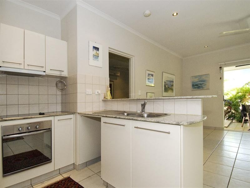 1/10 Sovereign Circuit, Coconut Grove NT 0810