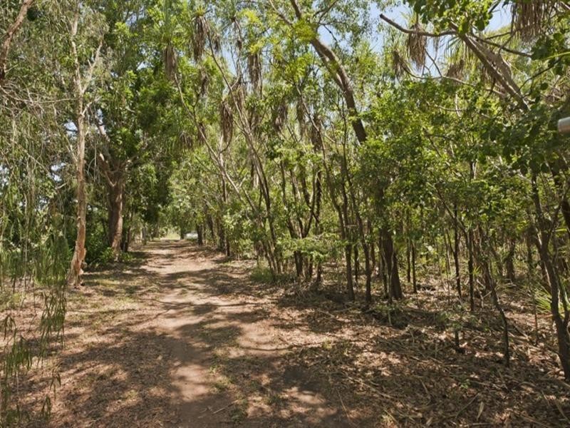 90 Mcleod Road, Howard Springs NT 0835