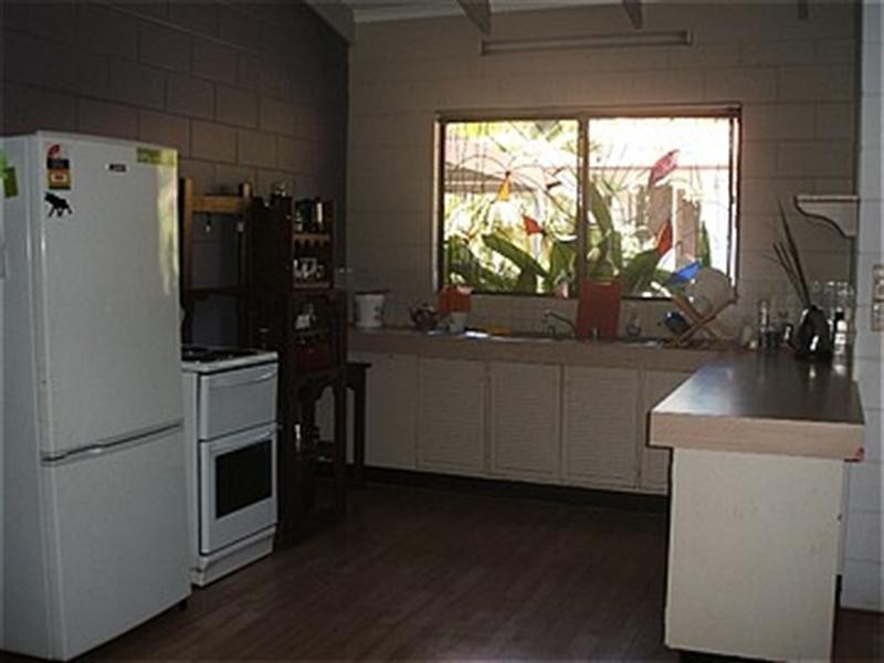 4/20 Sommerville Gardens, Parap NT 0820