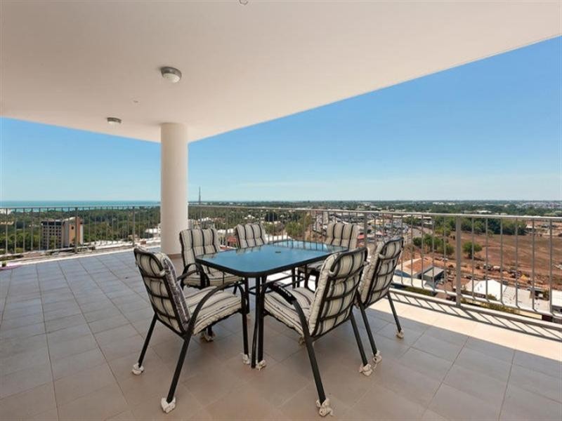 42/96 Woods Street, Darwin NT 0800