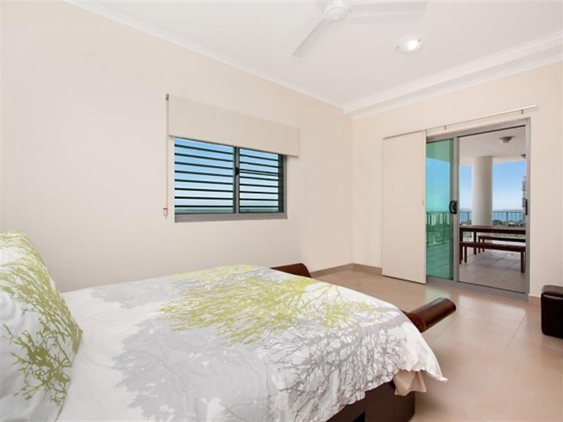 48/96 Woods Street, Darwin NT 0800