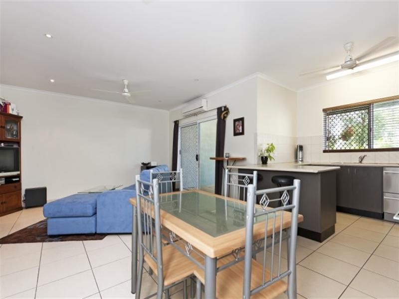 2/3 Priore Court, Moulden NT 0830
