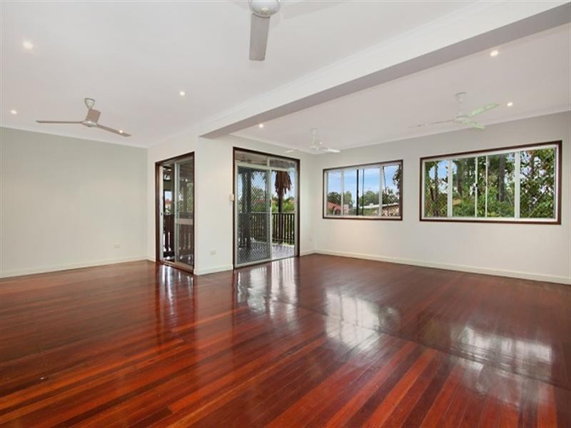 15 Cummins Street, Rapid Creek NT 0810