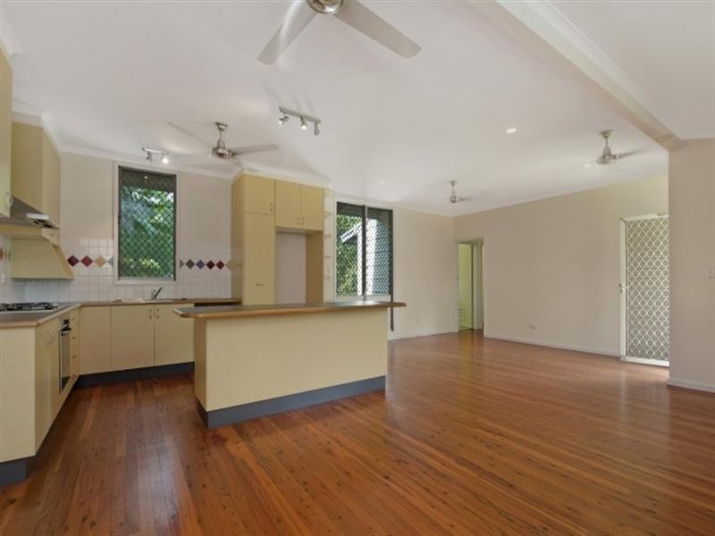 60 Darwent Street, Malak NT 0812