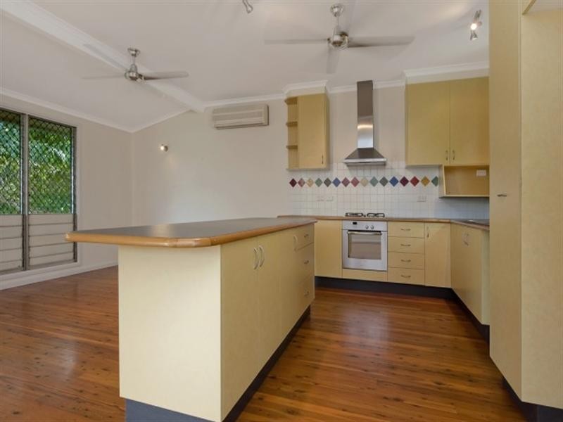 60 Darwent Street, Malak NT 0812