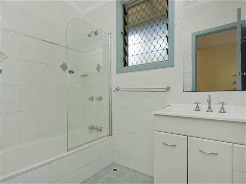 60 Darwent Street, Malak NT 0812