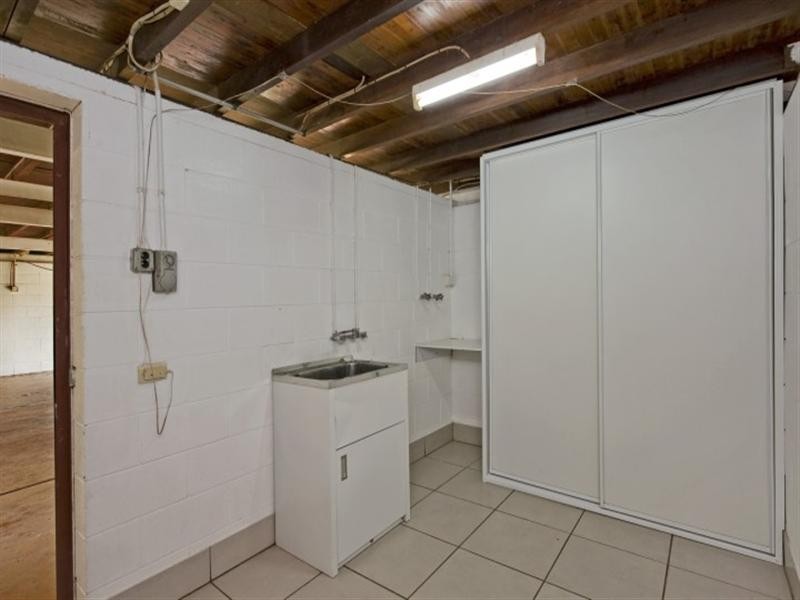 60 Darwent Street, Malak NT 0812