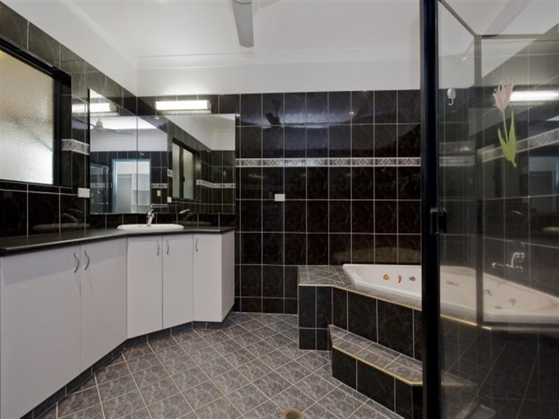 9 Packsaddle Road, Marlow Lagoon NT 0830