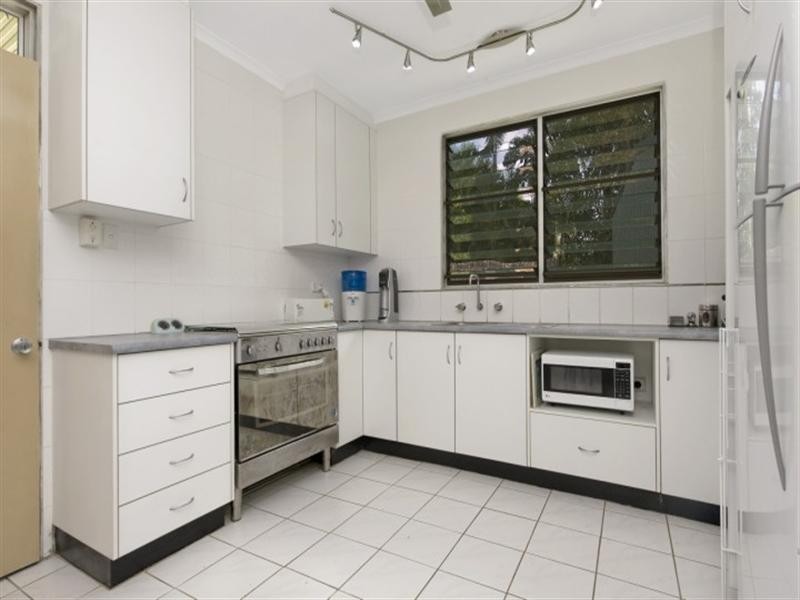 32 Tennison Crescent, Anula NT 0812