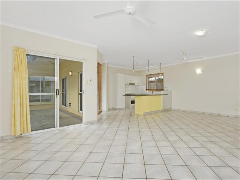 12 Sunset Drive, Coconut Grove NT 0810