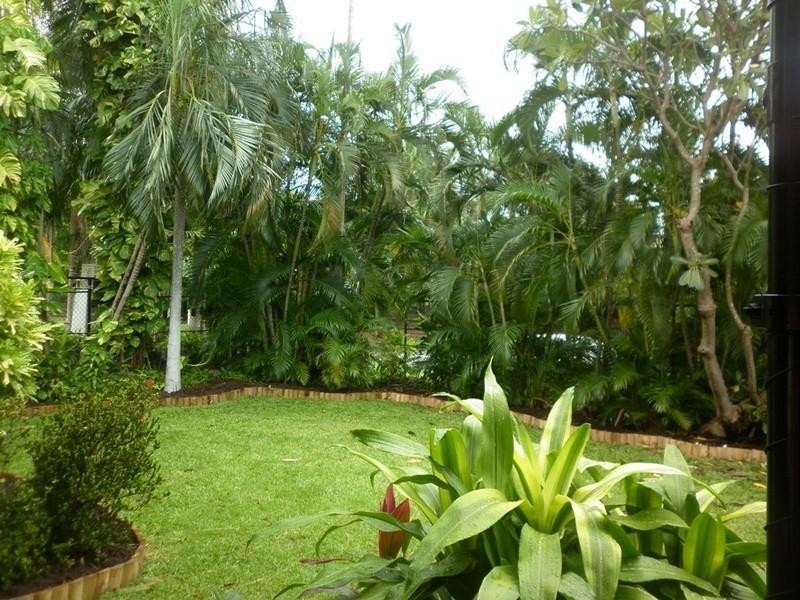 2/138 Dick Ward Drive, Coconut Grove NT 0810