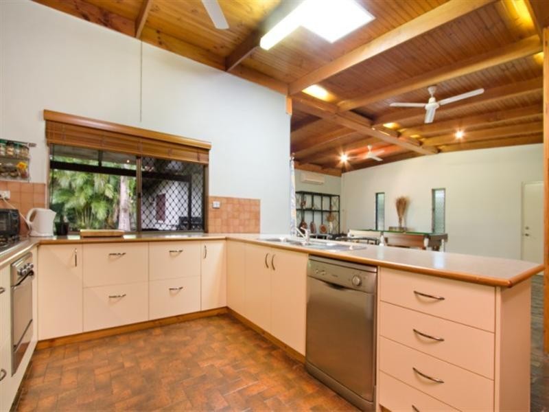 18 Lippia Court, Karama NT 0812