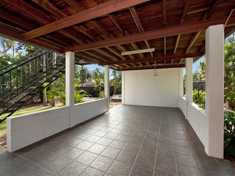 35 Applegum Drive, Karama NT 0812