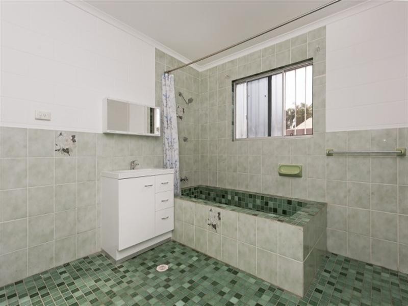 14 Tiwi Gardens, Tiwi NT 0810