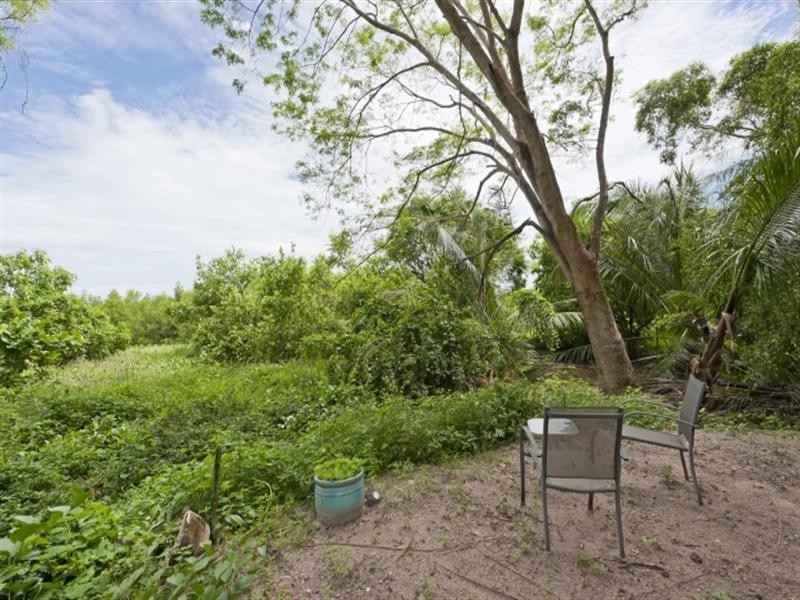 30 Martin Crescent, Coconut Grove NT 0810