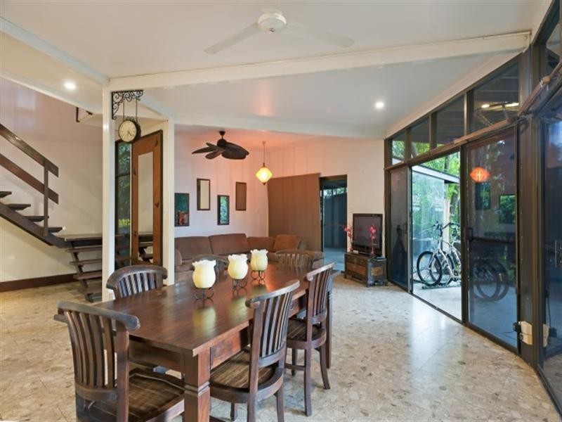 30 Martin Crescent, Coconut Grove NT 0810