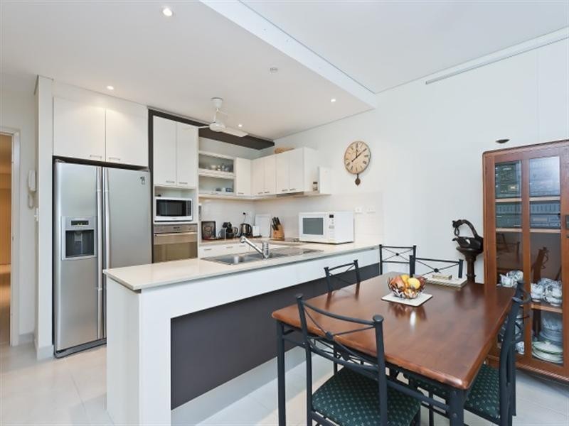 24/144 Smith Street, Darwin NT 0800