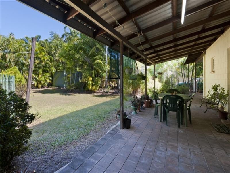 30 Hannibal Crescent, Gray NT 0830