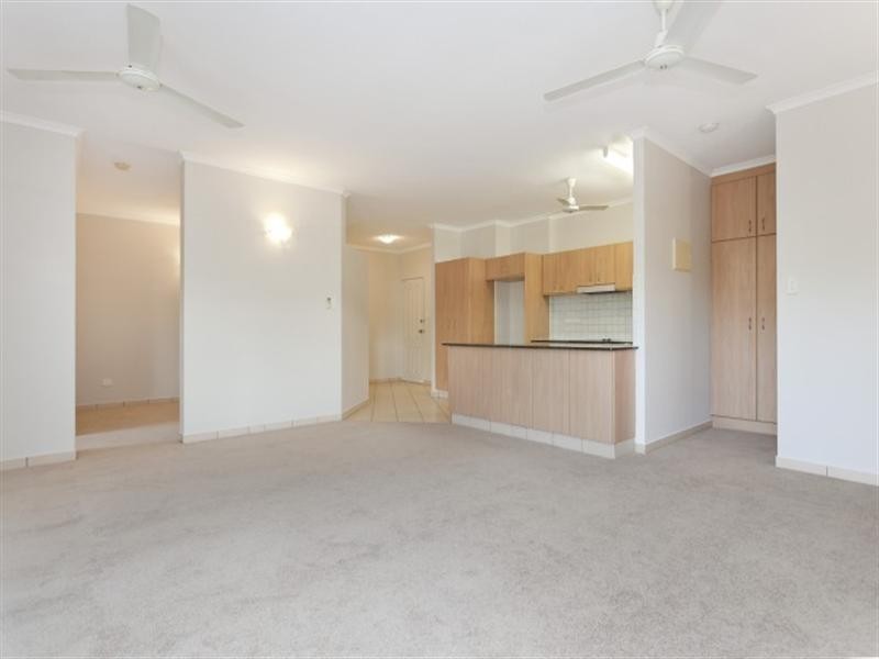 3/82 Woods Street, Darwin NT 0800