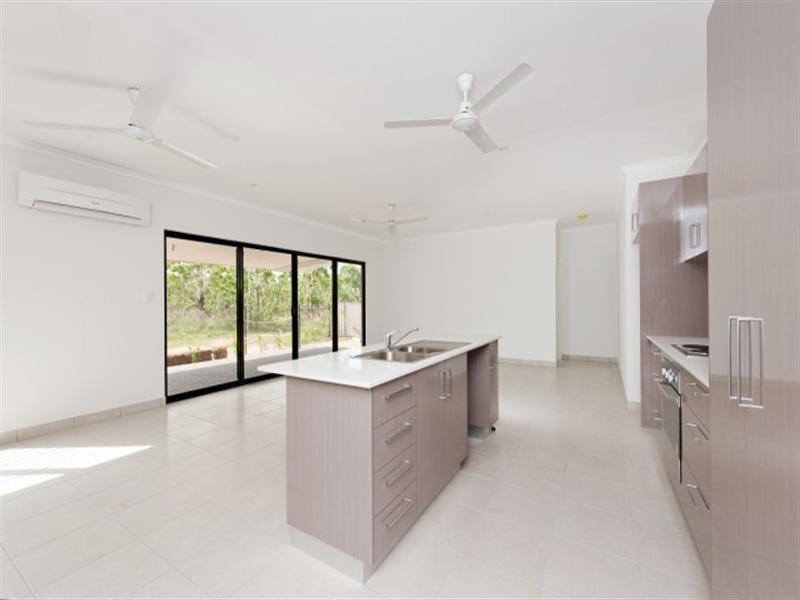 4/14 Duwun Road, Rosebery NT 0832