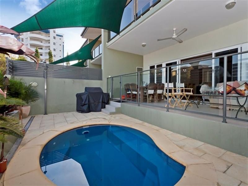 2/11 Villaflor Crescent, Woolner NT 0820