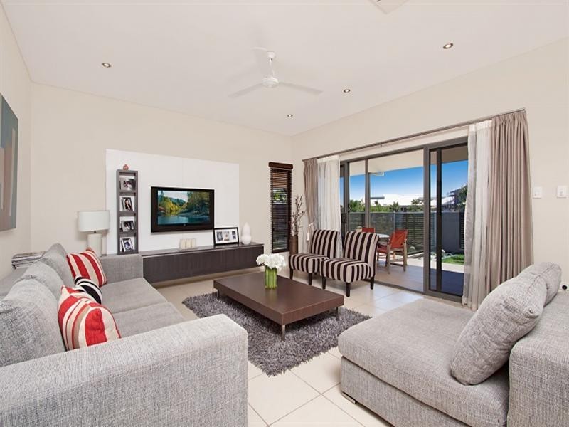 17 Matla Crescent, Lyons NT 0810