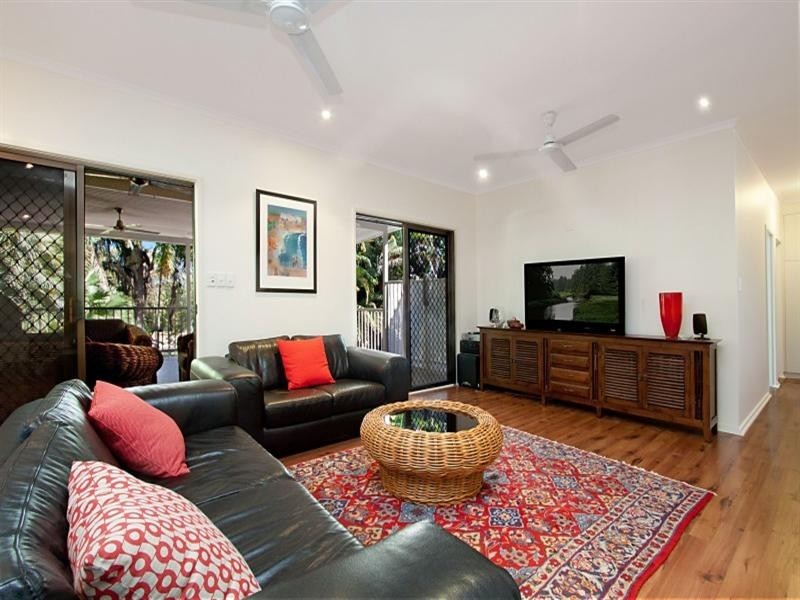 10 Renwick Court, Gray NT 0830