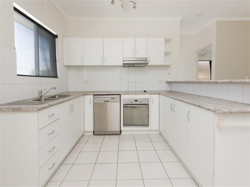 9/34 Forrest Parade, Bakewell NT 0832