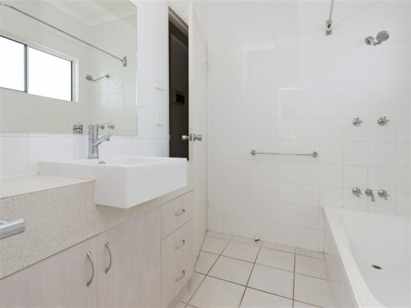 9/34 Forrest Parade, Bakewell NT 0832