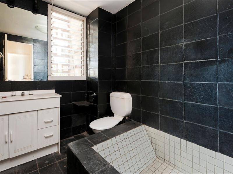 9/88 Woods Street, Darwin NT 0800