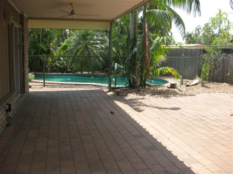 14 Baroalba Street, Leanyer NT 0812